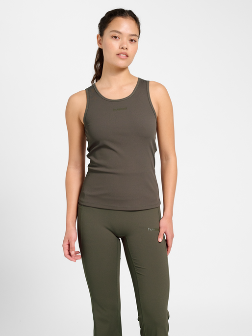 hmlPRIMA RIB TANK TOP, MAJOR BROWN, model