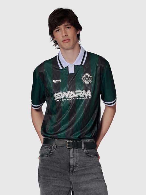 hmlLOOSE FOOTBALL JERSEY S/S, PONDEROSA PINE, model