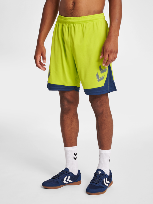 hmlLEAD POLY SHORTS, LIME PUNCH, model