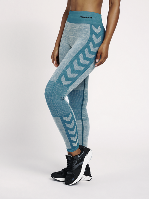 hmlCLEA SEAMLESS MID WAIST TIGHTS, BLUE CORAL/MARSHMALLOW, model
