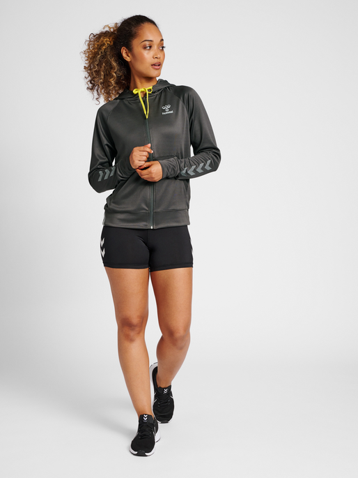 hmlGG12 ACTION ZIP HOODIE WOMAN, FORGED IRON, model