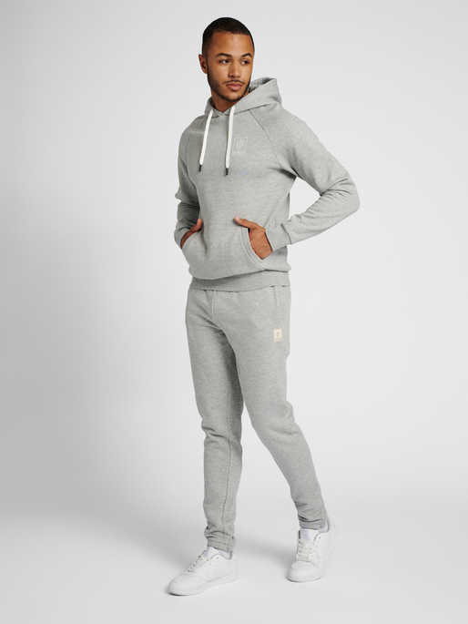 hmlGG12 SWEAT HOODIE, 2006, model