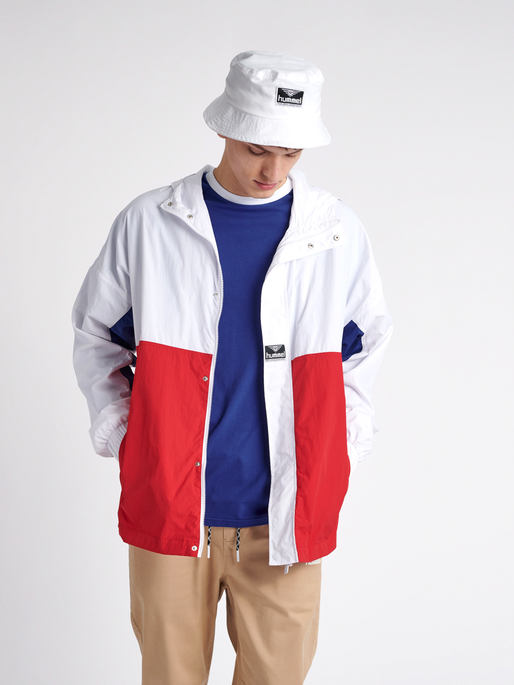 hmlVEJR LOOSE ZIP JACKET, 9001, model