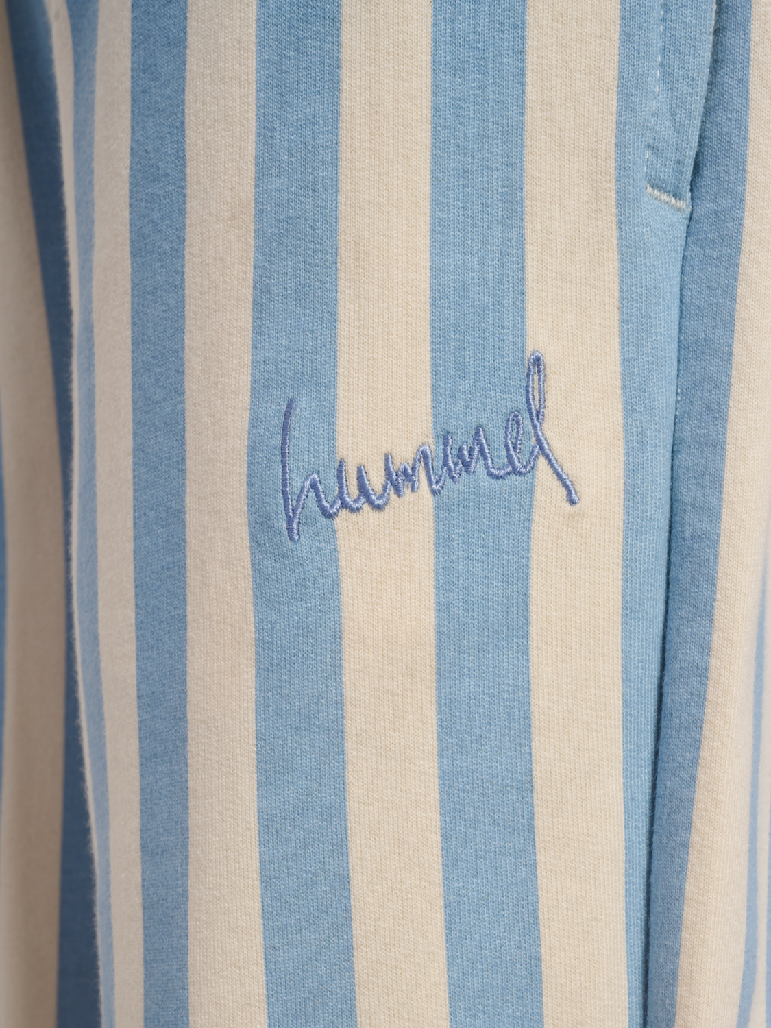 hmlMIO CROPPED PANTS, CASHMERE BLUE, packshot