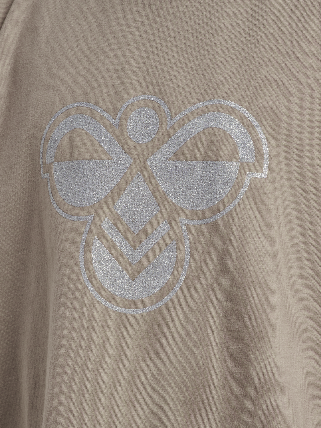 hmlJR RUFFLE T-SHIRT SS BIG BEE, ROCK RIDGE, packshot