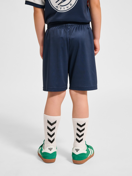 hmlSHIMMER SHORTS, DRESS BLUES, model