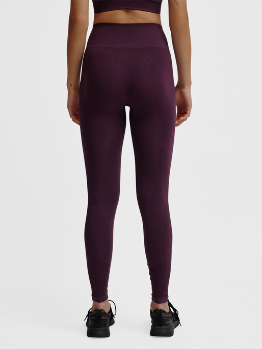 hmlTIF SEAMLESS HIGH WAIST TIGHTS, PLUM PERFECT, model