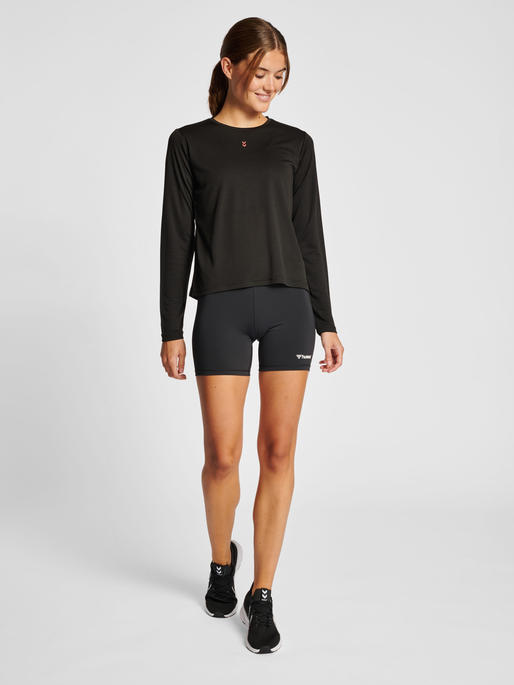 hmlMT FRI MESH T-SHIRT L/S, BLACK, model