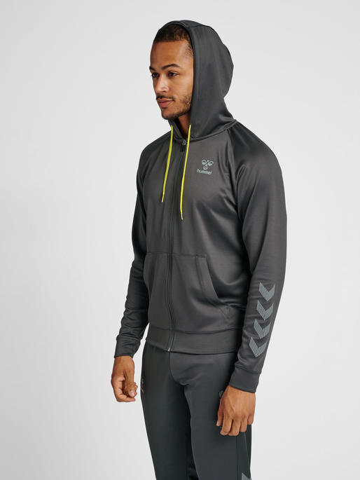 hmlGG12 ACTION ZIP HOODIE, 2162, model