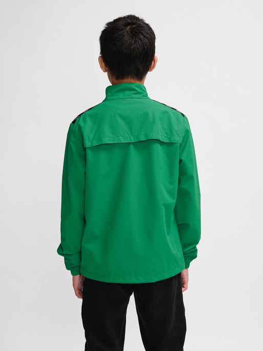 hmlAUTHENTIC TRAINING JACKET KIDS, JELLY BEAN, model