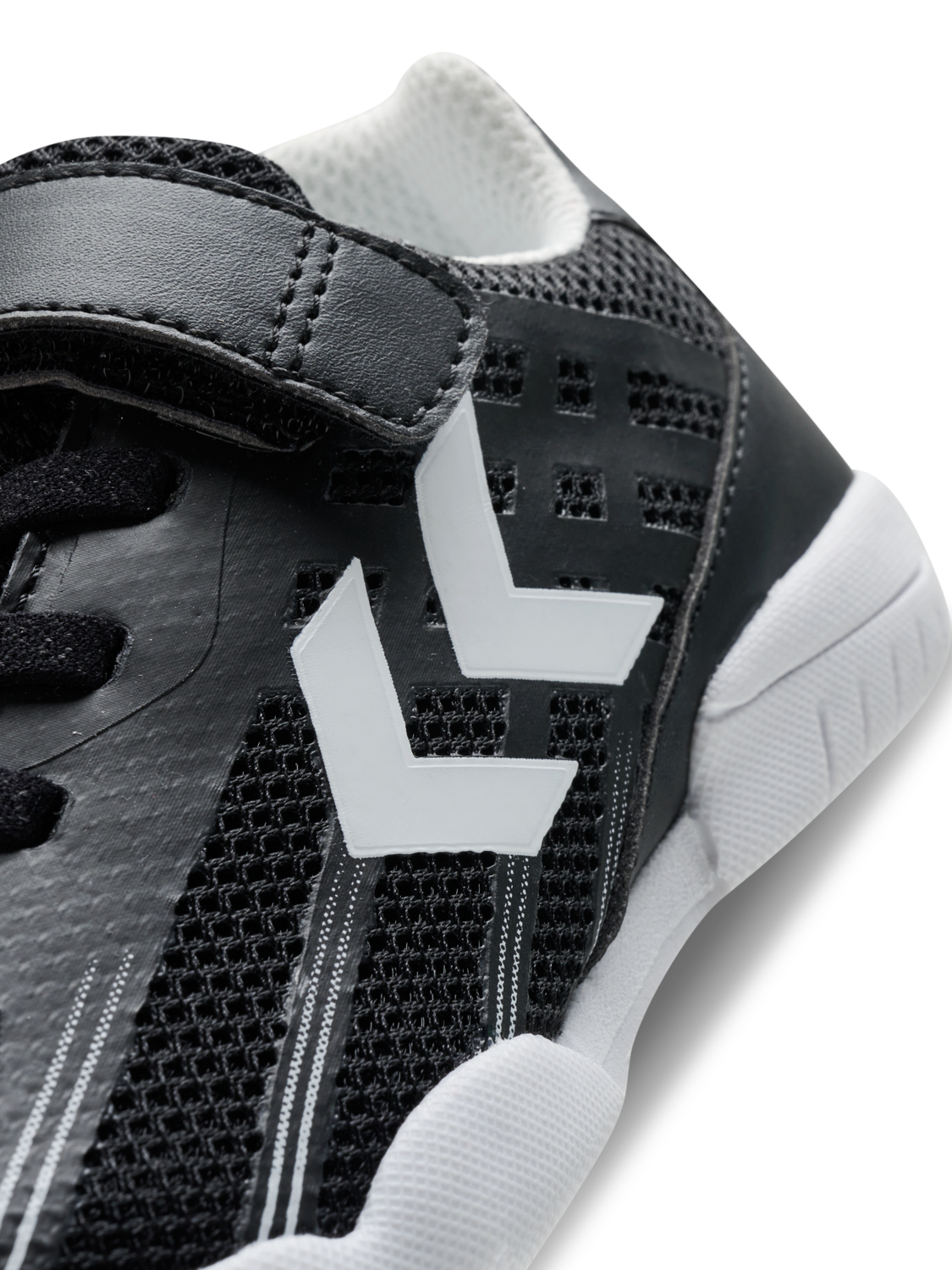 ROOT ELITE JR VC, BLACK, packshot