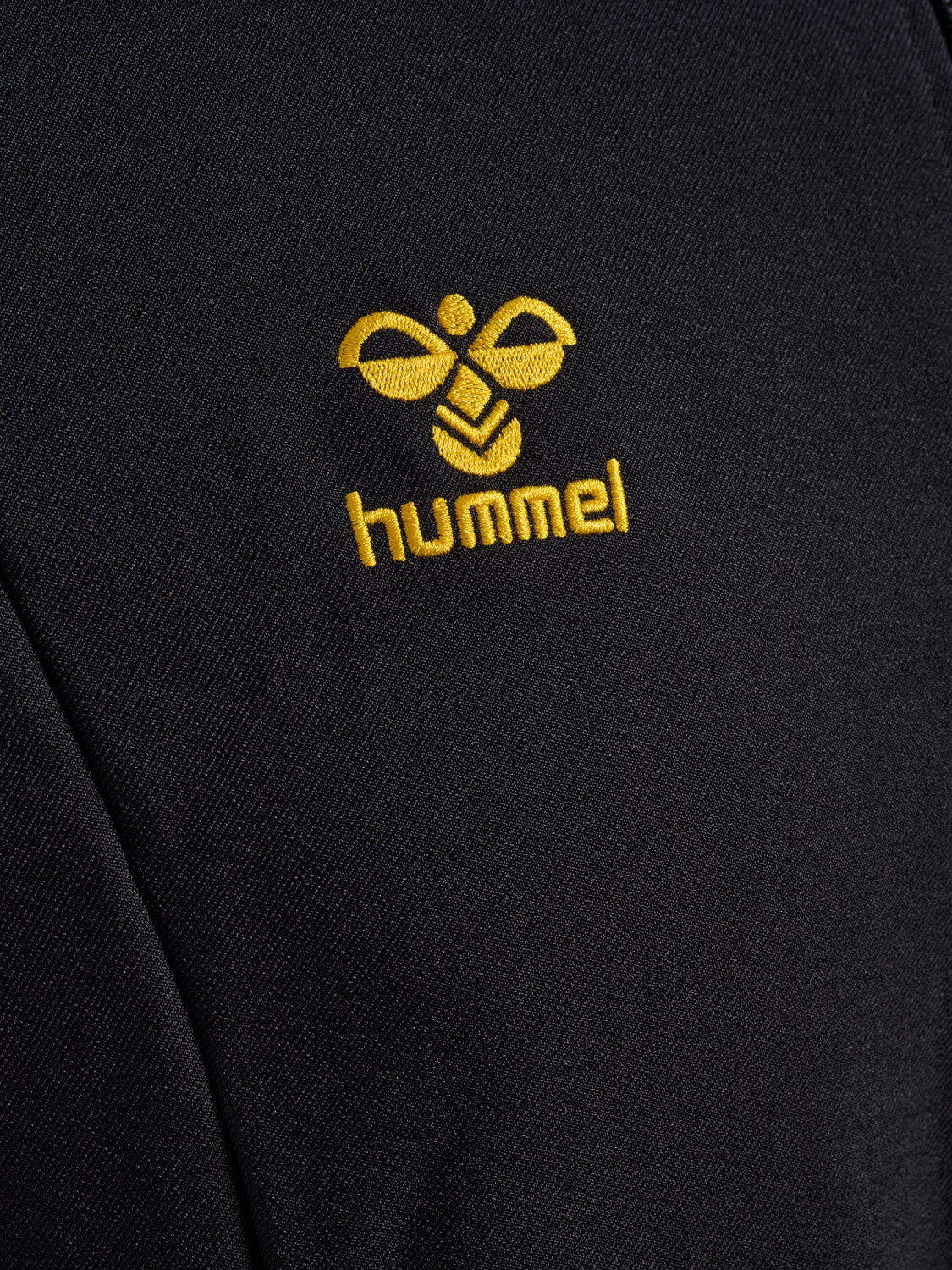 CSC 26/27 hmlROOT TRACK ZIP JKT, BLACK, packshot