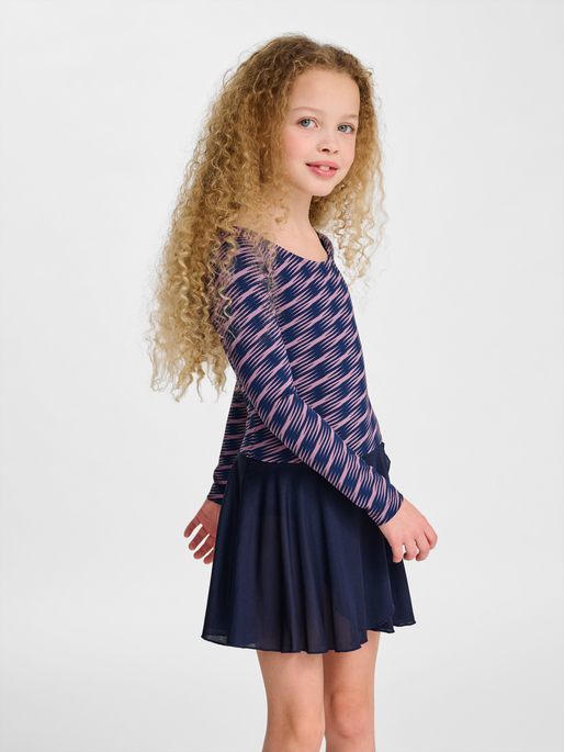 hmlJR MIX GYMSUIT L/S, WISTFUL MAUVE, model