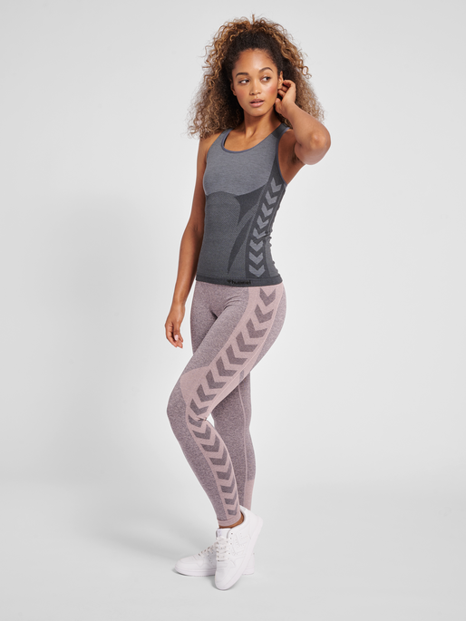 hmlKARINA SEAMLESS HW TIGHTS, 2940, model