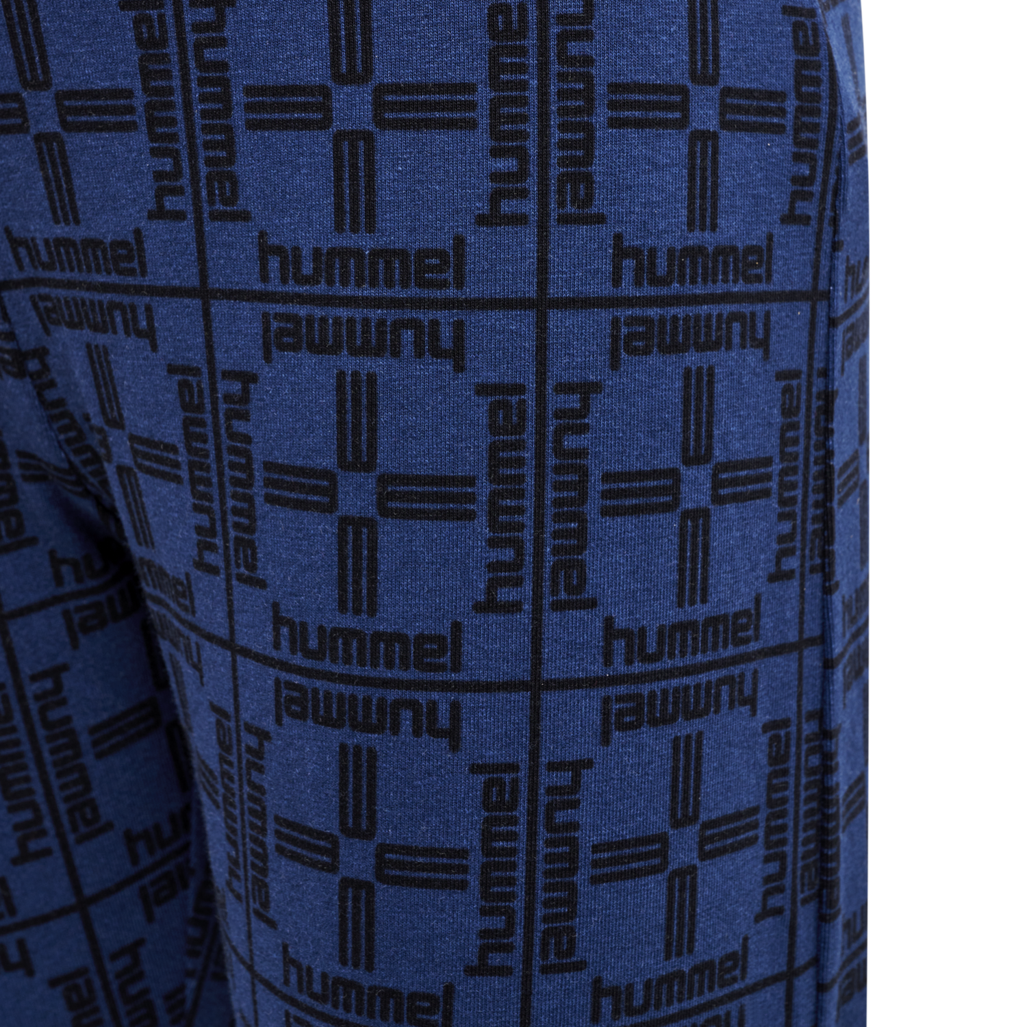 hmlNOLAN NIGHT SUIT, 8744, packshot