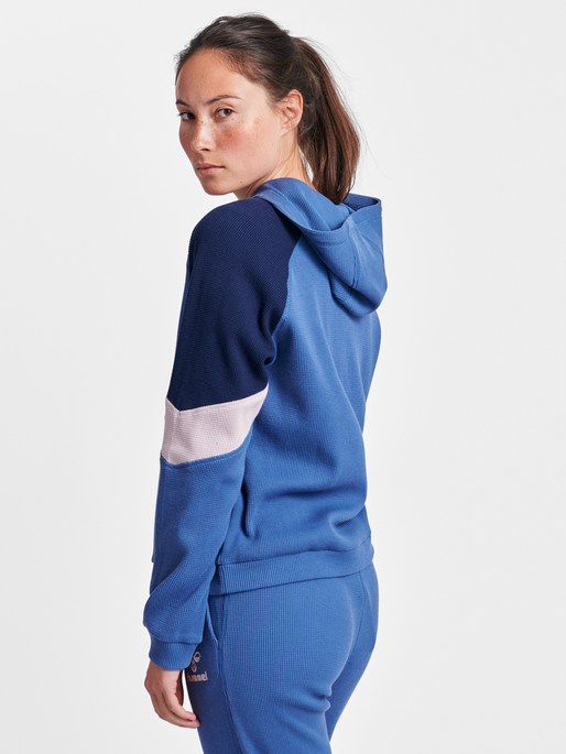 hmlSOLAR ZIP HOODIE, 8246, model