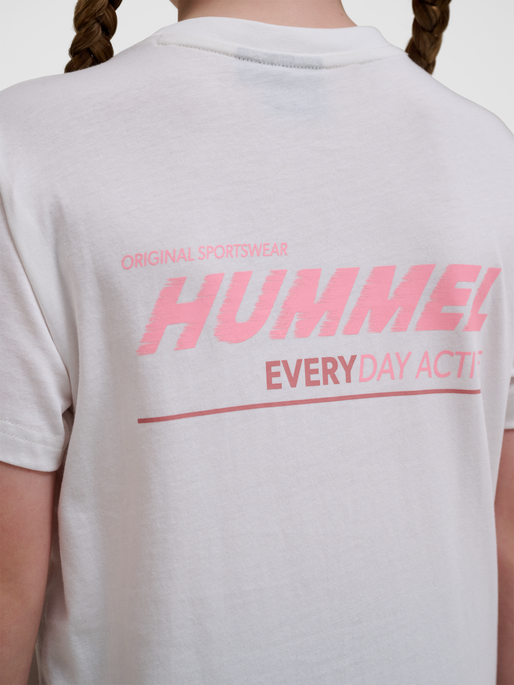 hmlELLA T-SHIRT S/S, MARSHMALLOW, model