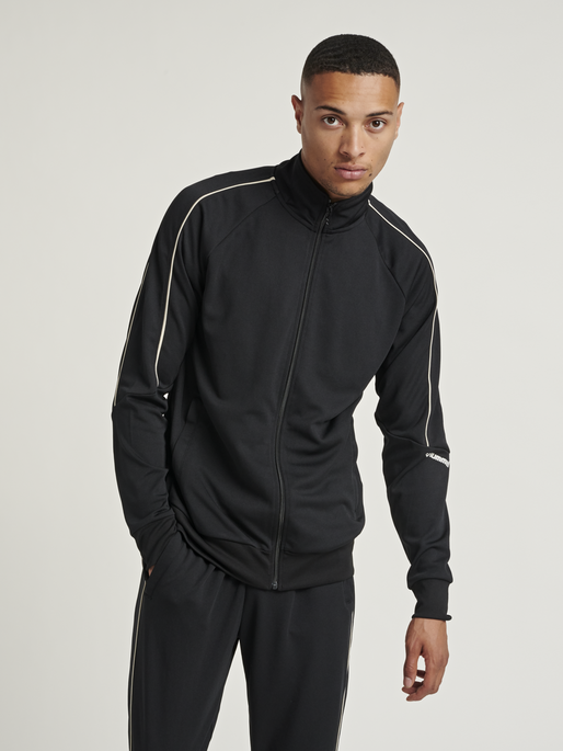 hmlAMOS ZIP JACKET, 2001, model