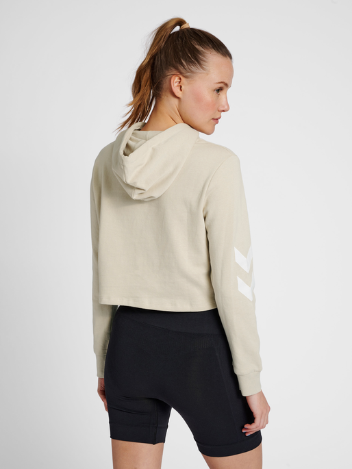 hmlLEGACY WOMAN CROPPED HOODIE, PUMICE STONE, model