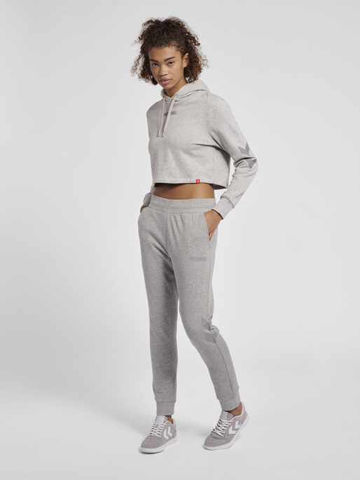 hmlLEGACY WOMAN CROPPED HOODIE, GREY MELANGE, model