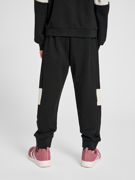 hmlMARLEE PANTS, BLACK, model