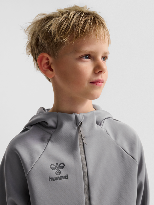 hmlCIMA 2.0 ZIP HOODIE KIDS, ALLOY, model