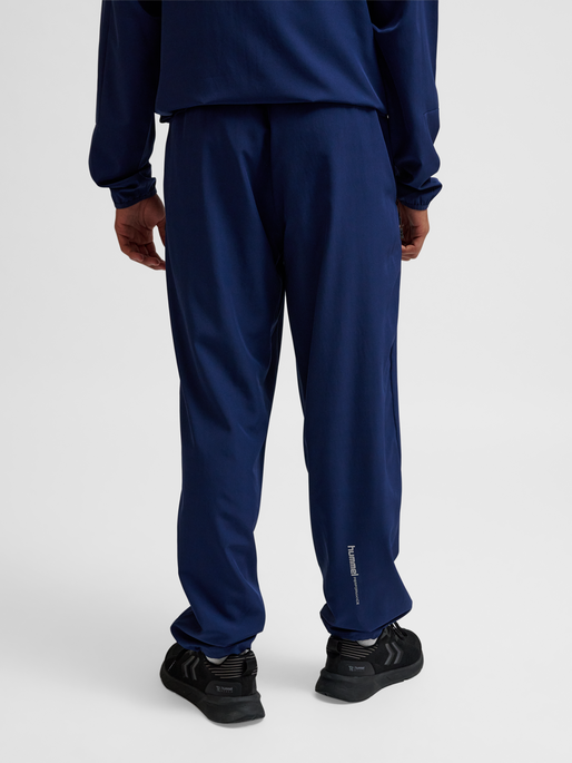 hmlFAST PANTS, DRESS BLUES, model