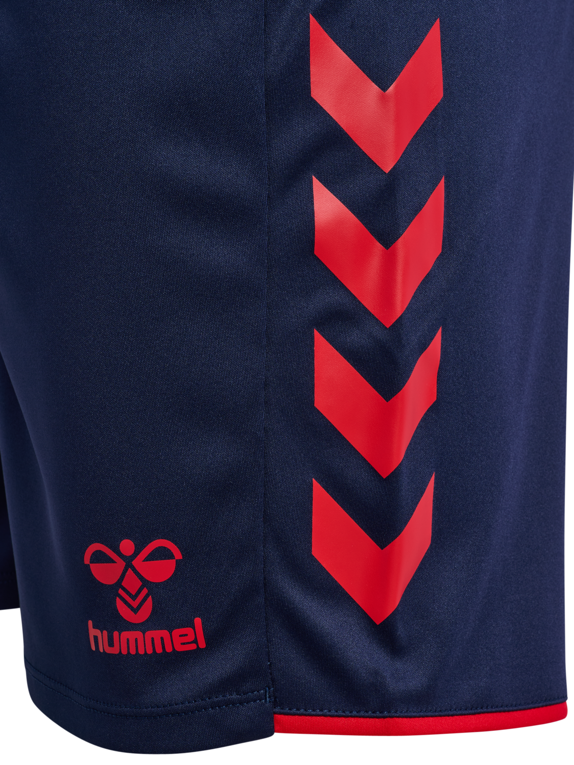 hmlCORE 2.0 SHORTS, MARINE/TRUE RED, packshot