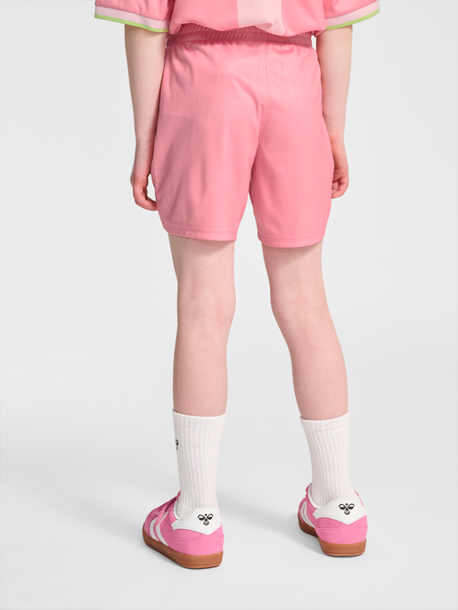 hmlJR BALL SHORTS, PEONY, model