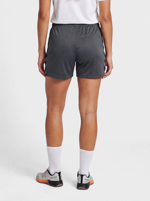 hmlAUTHENTIC PL SHORTS WOMAN, ASPHALT, model