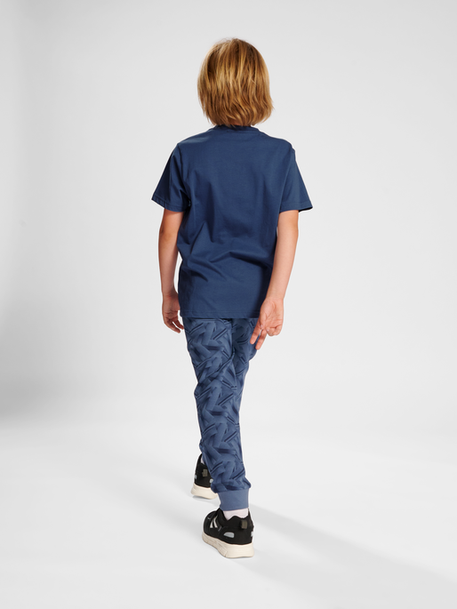 hmlSOFUS T-SHIRT S/S, 7050, model