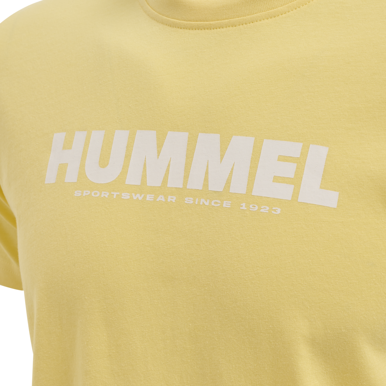 hmlLEGACY T-SHIRT, GOLDEN HAZE, packshot