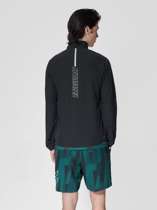 hmlCOURT JACKET, BLACK, model