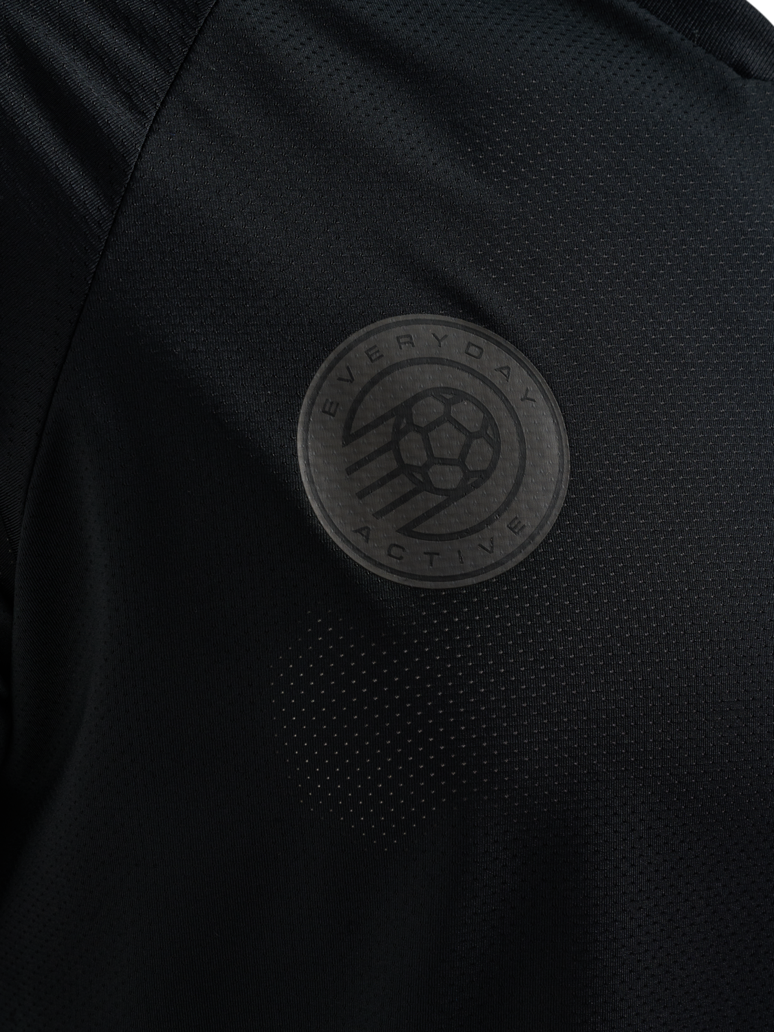 hmlPULSE MESH T-SHIRT S/S, BLACK/EBONY, packshot