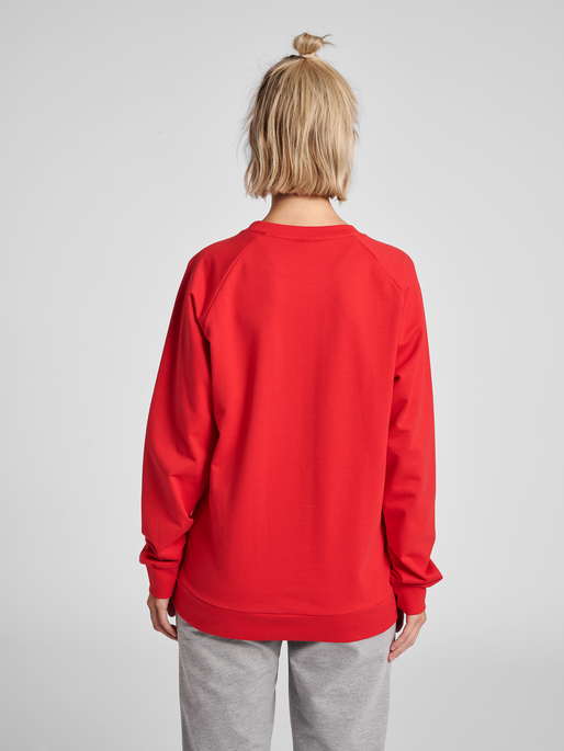 HMLGO COTTON LOGO SWEATSHIRT WOMAN, TRUE RED, model
