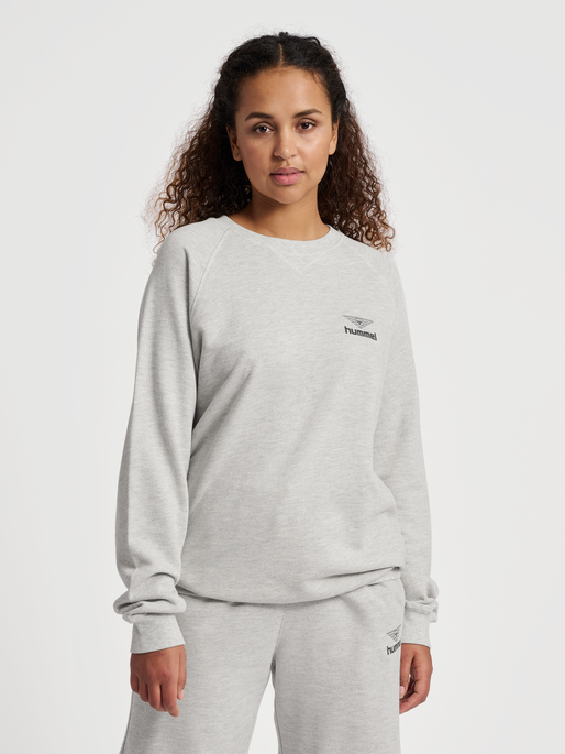 hmlHIVE LUCAS SWEATSHIRT, GREY MELANGE, model