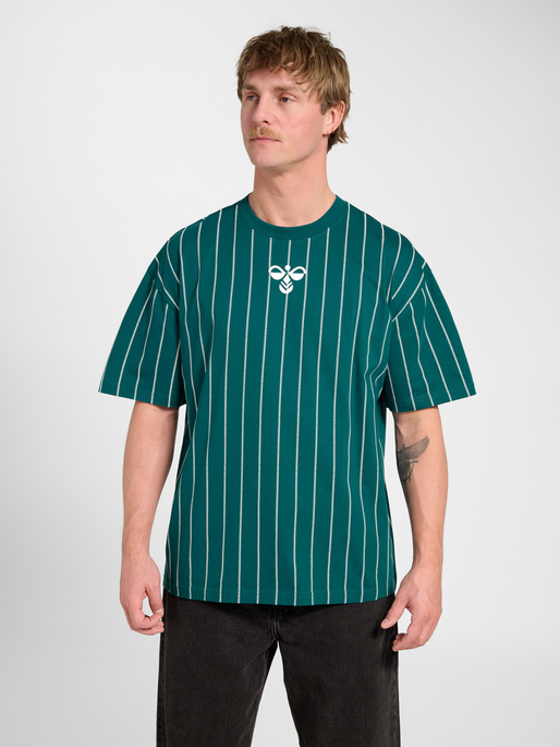 Chevron Pinstripe T-Shirt, TEAL/WHITE, model
