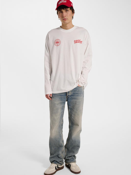 DBU 26 FAN LOOSE DYNAMITE TEE LS, WHITE, model