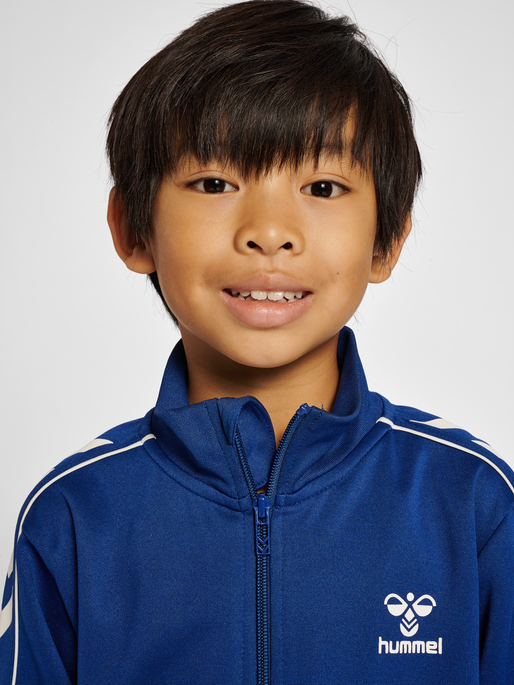 hmlTRACK TRACKSUIT, NAVY PEONY, model