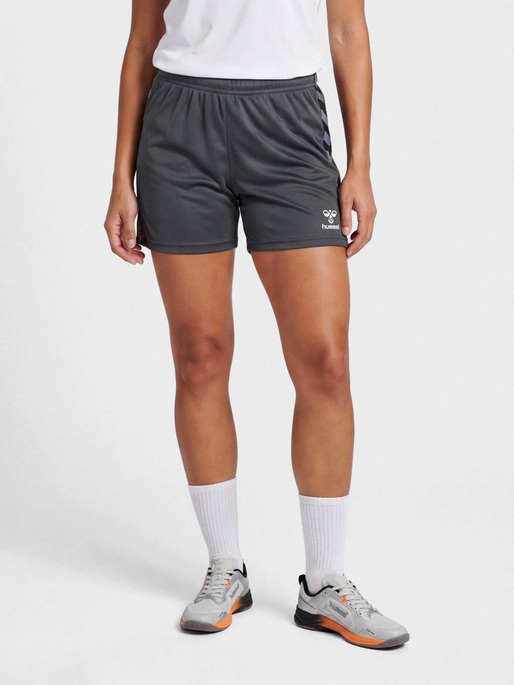 hmlAUTHENTIC PL SHORTS WOMAN, ASPHALT, model