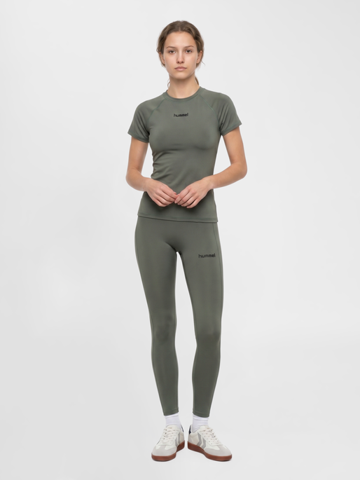 hmlPRIMA HW TIGHTS, CASTOR GRAY, model