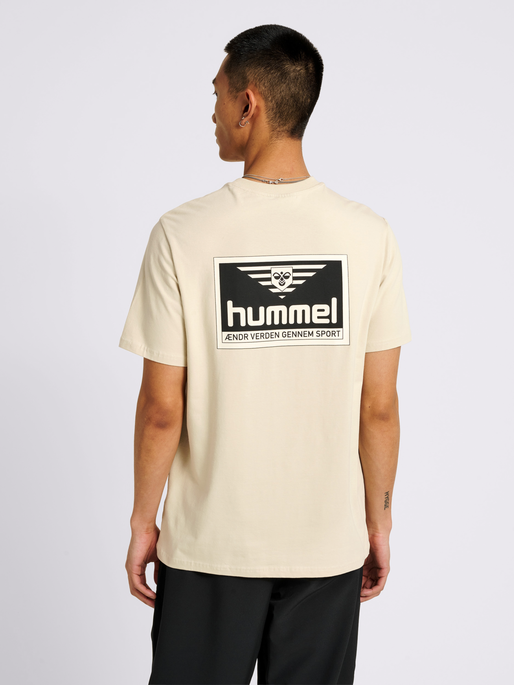 hmlFERIE T-SHIRT, 2046, model