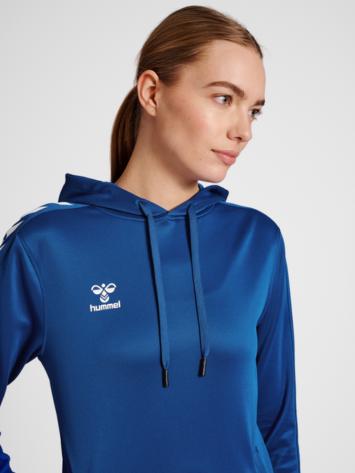 hmlCORE XK POLY SWEAT HOODIE WOMAN, TRUE BLUE, model