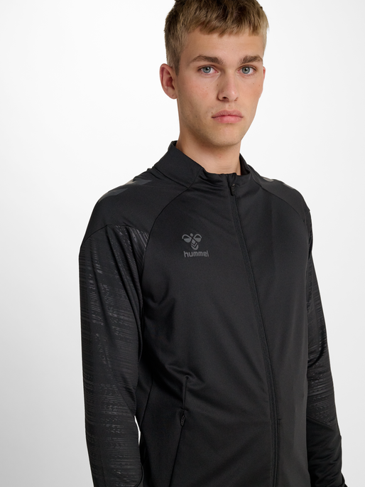 hmlPRO TRAINING ZIP JACKET, BLACK, model
