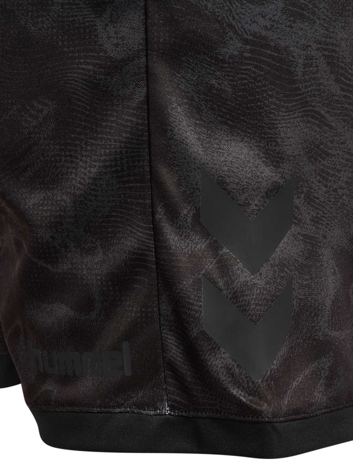 hmlBLAZE CLUB 26 GRAPHIC SET, BLACK/ASPHALT, packshot