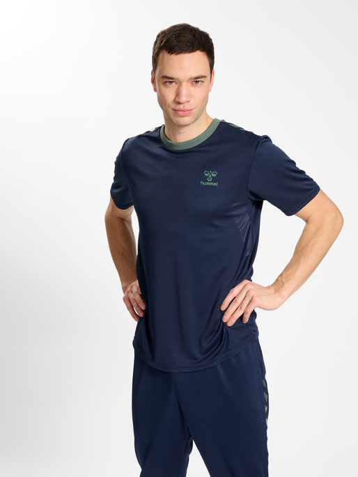 hmlSTALTIC POLY JERSEY S/S, MARINE/DUCK GREEN, model