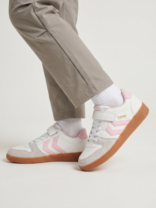 HANDBALL PERFEKT SP JR, WHITE/SOFT PINK, model