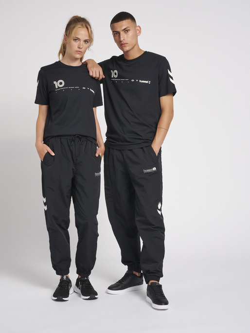 hmlLGC DANI T-SHIRT, 2001, model