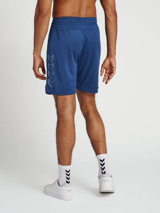 hmlTE TIHALT SHORTS, 7954, model