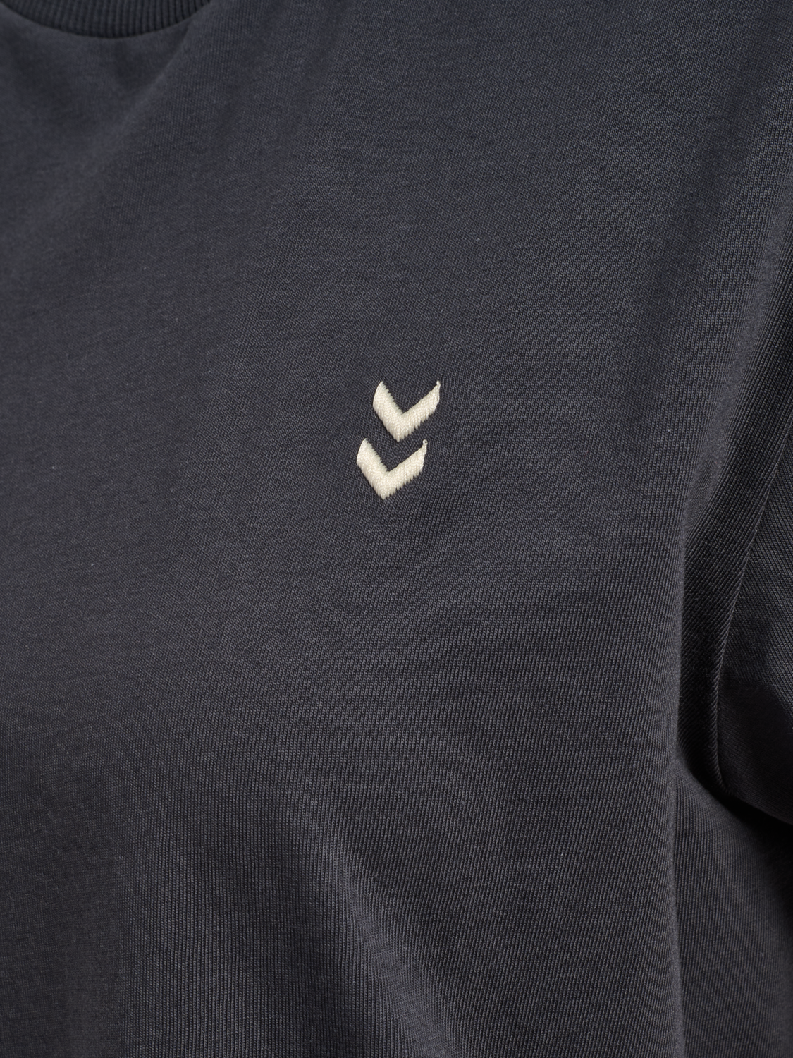 hmlPULSE W T-SHIRT, EBONY, packshot
